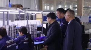 市委常委、副市长潘开名一行深入色多多污污下载轴承调研 助推制造业高质量发展
